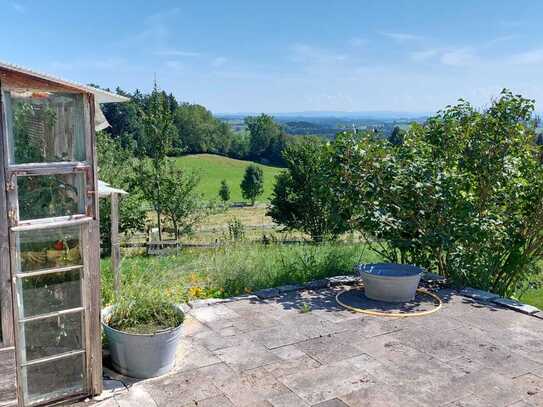 Einfamilienhaus bei Vogt in einmaliger sonniger und ruhiger Bergsichtlage