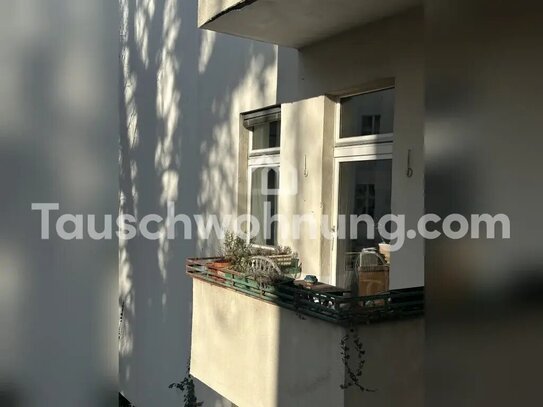 [TAUSCHWOHNUNG] 2-Zimmer Altbau-Wohnung mit Balkon