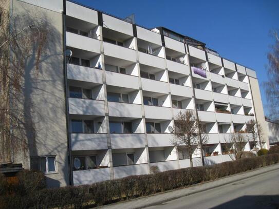 ***Investieren Sie noch heute in Ihre Zukunft *** Helles und komfortables Apartment mit Südbalkon***