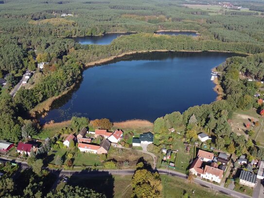 Traumhaftes Baugrundstück inmitten der Seenlandschaft und Natur von idyllischer Ortschaft Dobbrikow