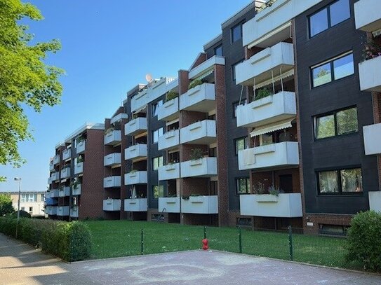 Gepflegte 3-Zimmer-Wohnung mit Balkon und Tiefgaragenstellplatz in Laatzen