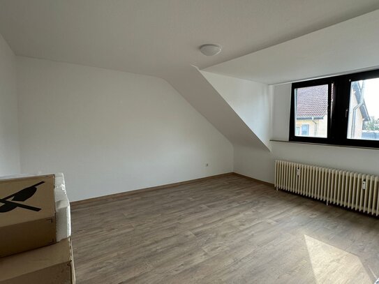 1 ZKB Wohnung 32m² inkl. neuer Einbauküche ab 01.10.2024 zu vermieten