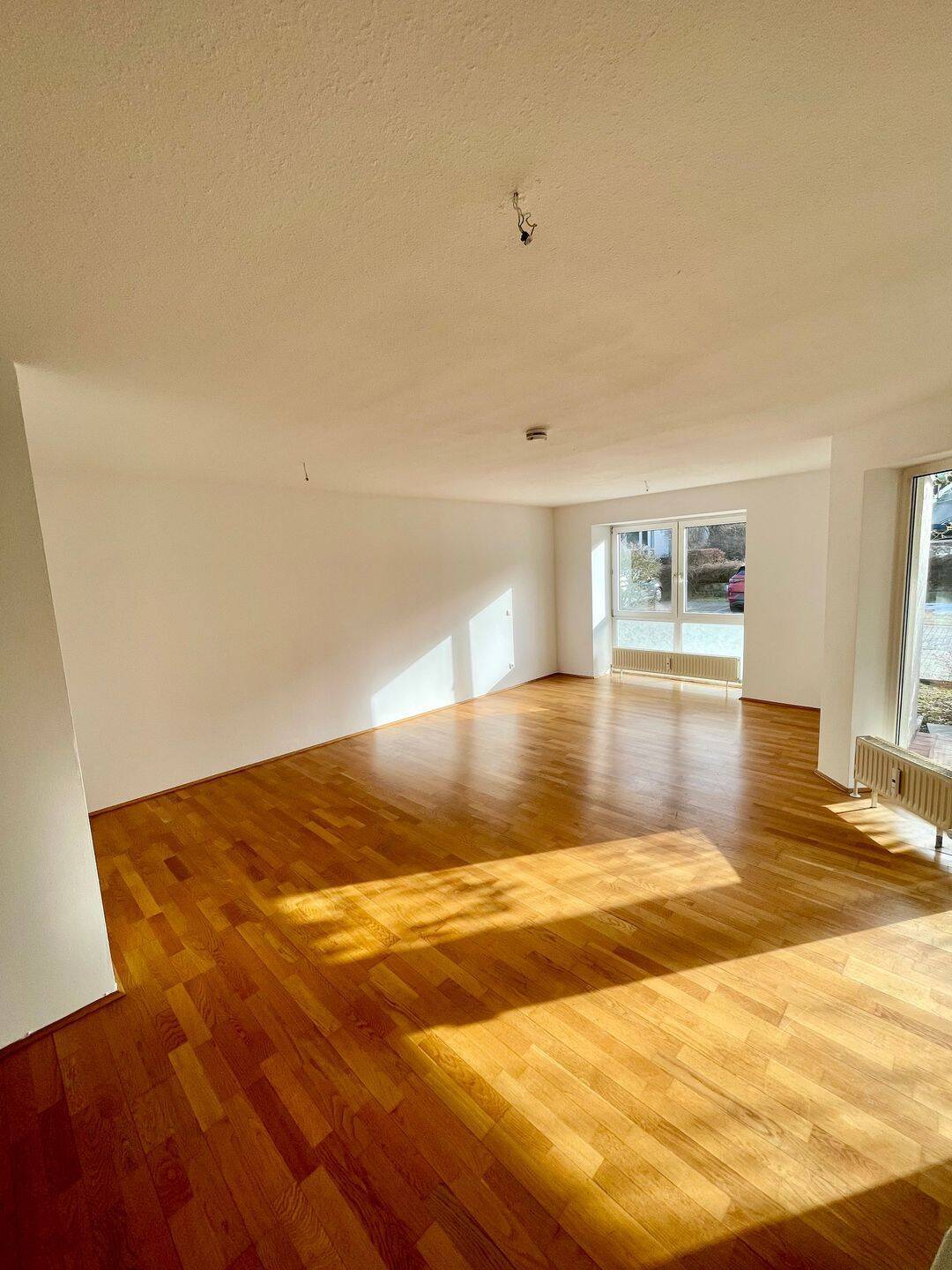                                                               Sch&ouml;ne 1-Zimmer-Wohnung mit Terrasse &amp; Blick auf die Veste Coburg                                                       in Rögen (Coburg)