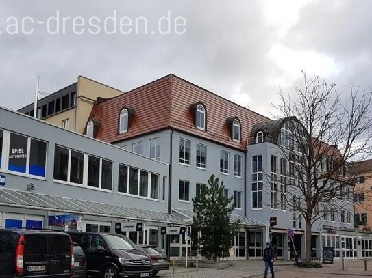 Geräumige 3-Zimmer-Wohnung in zentraler Lage am Goetheplatz in Weimar