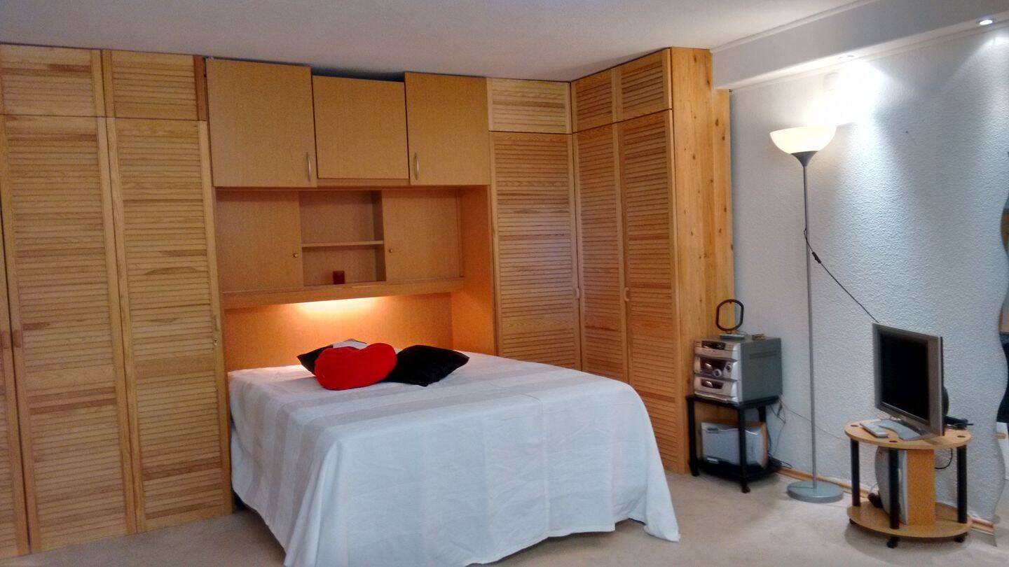 Souterrainwohnung, Vermietung nur auf Zeit an Pendler/innen oder Praktikant/innen - Foto 1