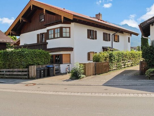 Idyllisches 5-Parteien-Haus