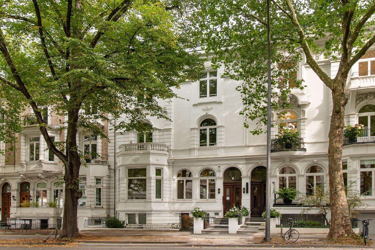 Sanierter Altbau mit Alsterblick - Wohnen auf höchstem Niveau in Harvestehude!