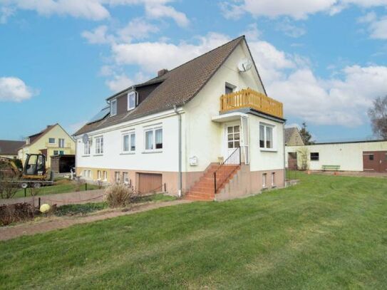 Idyll für Tatkräftige - DHH mit großem Garten im schönen Lindholz