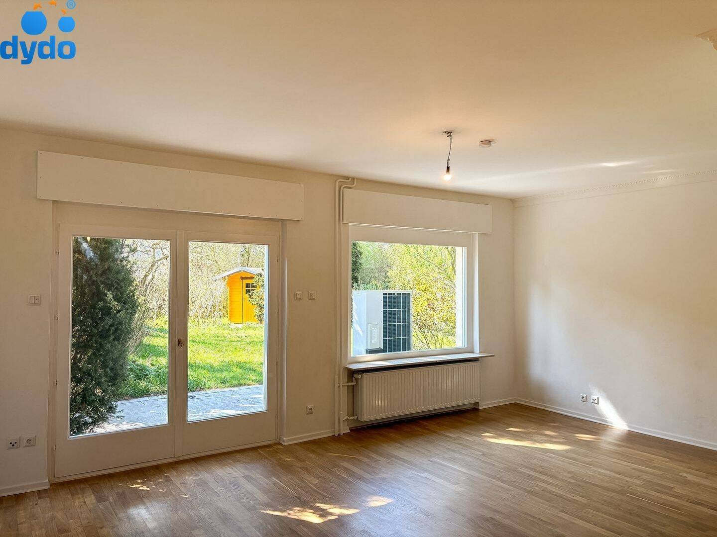 Dieses wunderschöne Reihenendhaus wartet auf Sie + EBK + großer Keller mit eigenem Hobbyraum - Foto 1