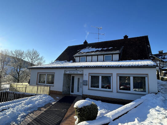 Großes Einfamilienhaus mit tollem Blick