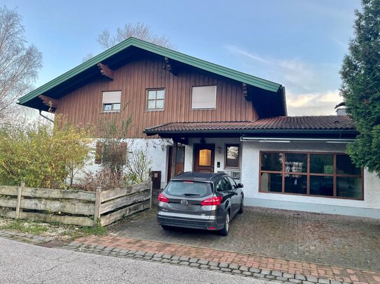 Großzügiges Einfamilienhaus im Landhausstil in Bernau am Chiemsee - familienfreundlich