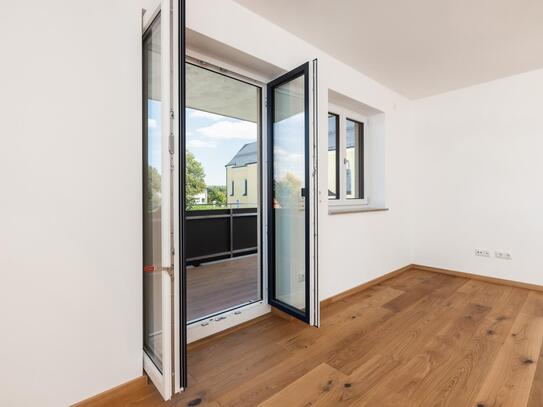 Neubau: Gut geschnittene 3-Zimmer-Wohnung im 1. Obergeschoss mit großzügigen Balkon