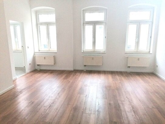 !! 3-Zimmer-Wohnung mit Balkon im Stadtteil Gablenz !!