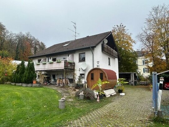 Einfamilienhaus mit Einliegerwohnung in Scheer