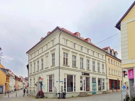 Große Wohnung, in der Fußgängerzone,in bester Innenstadtlage!