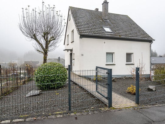 Freistehendes Einfamilienhaus mit Garage in Daun