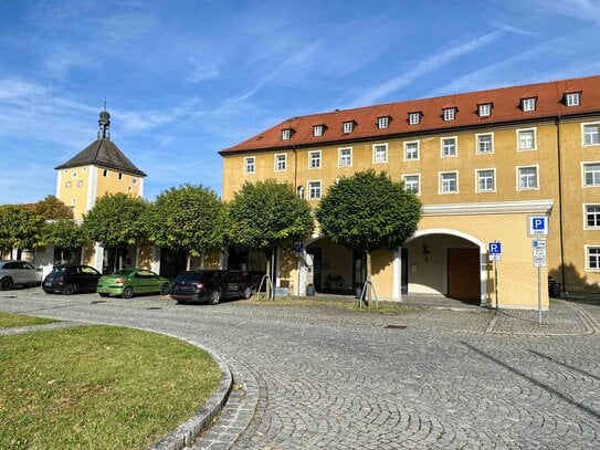 Attraktive Gewerbeeinheit mit viel Potenzial im Herzen der Stadt Laufen!