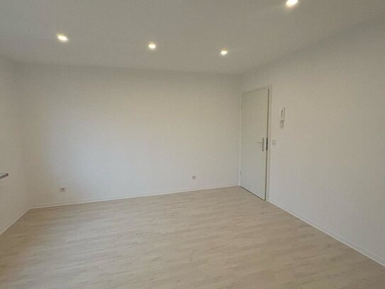 + + + SANIERTE 1 ZKB WOHNUNG FURPACH + + +