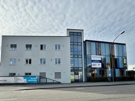 Repräsentative Bürofläche in der Ottostrasse in Landshut-Nord! Auf Wunsch bis zu 680 m² anmietbar!