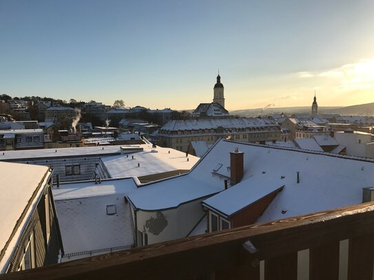 Traumhafte 3,5 DG Raum Whg. mit Sauna, Balkon und Dachterrasse