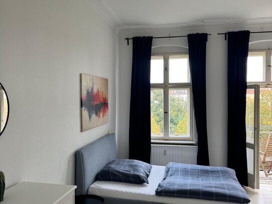 Stylist 4 bedroom apartment in Berlin Friedrichshain