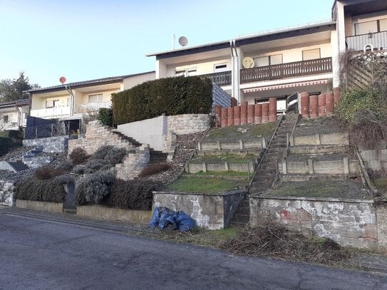 Auf dem Bellem! Top gepflegtes Wohnhaus mit Balkon, Terrasse und Garten, in bevorzugter Lage von Lautzkirchen Nähe Blie…