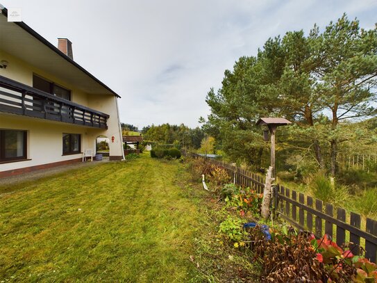 Großzügiges Einfamilienhaus in ruhiger Lage mit idyllischer Aussicht!