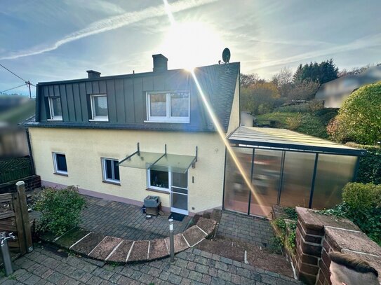 Zweifamilienhaus + Einliegerwohnung | ca. 185 m² Wohnfläche | ca. 409 m² Grundfläche | Newel