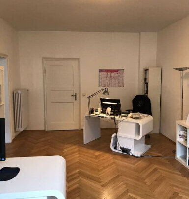 Büroraum in schönem Altbau im Herzen München-Schwabing - All-in-Miete