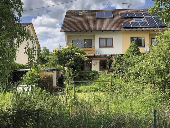 Preissenkung / Solide, großzügige Doppelhaushäfte in Freiburg-Opfingen