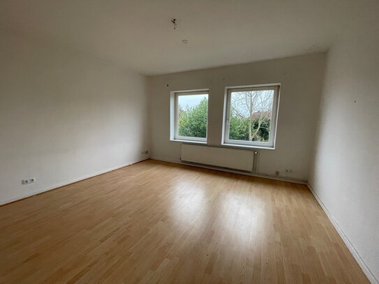 Renovierungsbedürftige 3 Zimmer Wohnung