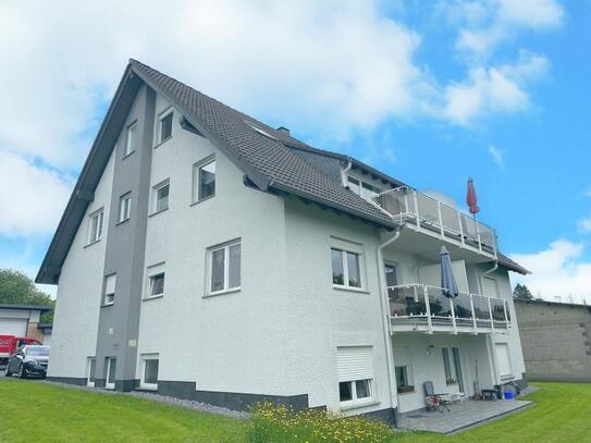 Reserviert - Helle und freundliche 3 Zimmerwohnung mit Balkon