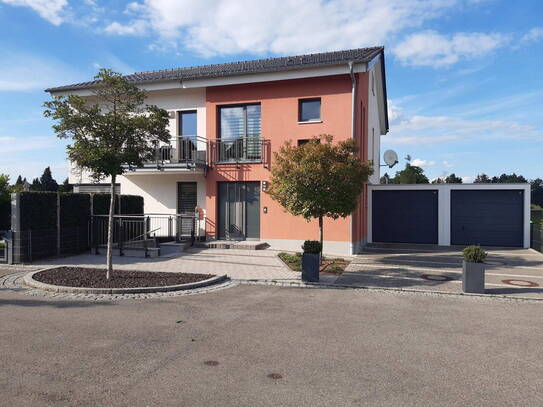 Neuwertiges Traumhaus, auch für mehrere Generationen im Bamberger Berggebiet!