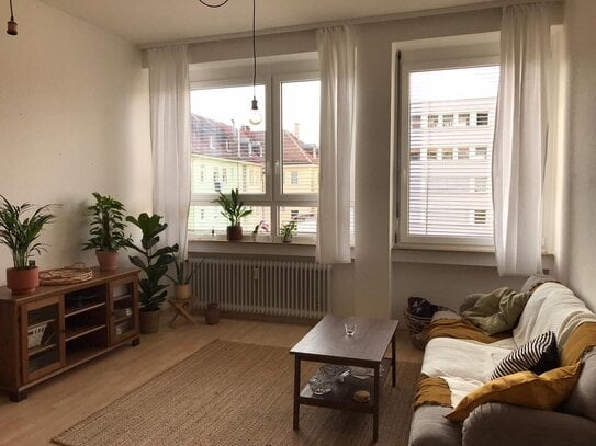 Vollmöblierte 2-Zimmer-Wohnung im beliebten Heusteigviertel zur Zwischenmiete