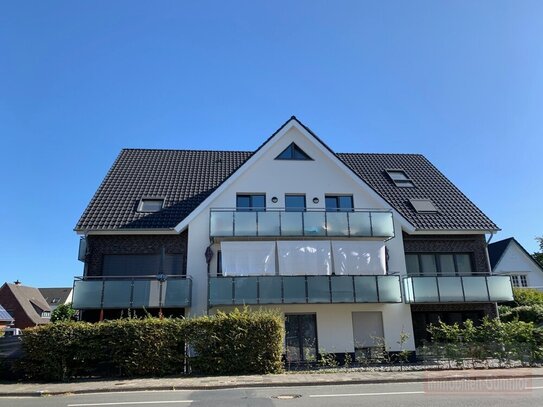 IMMOBILIEN GUMNIOR präsentiert : Moderne Dachgeschosswohnung mit Balkon in Rheine