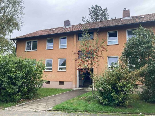 Nbg.-Schwaig - Danziger Str. 1 - Zwei-Zimmerwohnung - Parkett - grüne Lage