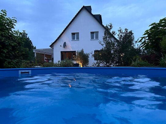 Sehr schön saniertes Einfamilienhaus mit Blick auf Dresden