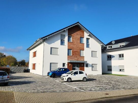 Neuwertige, barrierefreie 3-Zimmerwohnung mit Balkon und tollem Ausblick