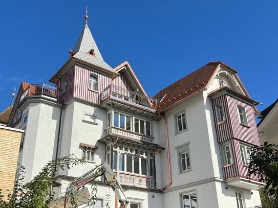 3 Zimmer Wohnung mit Aufzug und Bergblick in exklusiv saniertem Altstadthaus