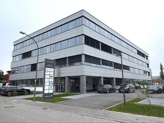 Kapitalanlage: Vermietete erstklassige Büroräume im dynamischen BusinessPark Landshut | 329 qm | E4