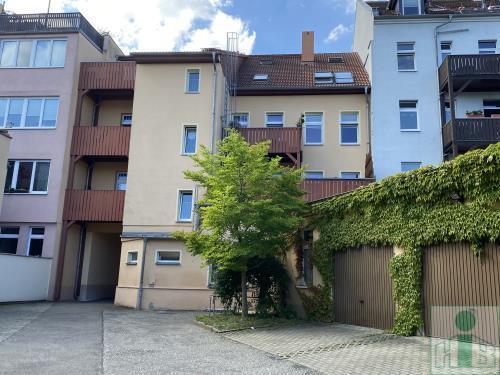 Sehr schicke, großzügige 2-Raum-DG-Maisonette-Wohnung mit Balkon zu vermieten!