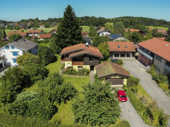 1.426 m² Traumgrundstück in Seenähe von Gstadt-Gollenshausen: Platz für bis zu 2 Wohneinheiten