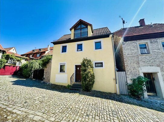 Ensemblegeschützes Juwel - Einzigartiges Einfamilienhaus in der Altstadt von Dettelbach!