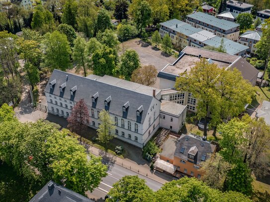 GESCHÄFTSSITZ, PFLEGEHEIM ODER BÜROKOMPLEX - IHRE MÖGLICHKEITEN IN CHEMNITZ-BERNSDORF! - ENTWICKLUNGSOBJEKT