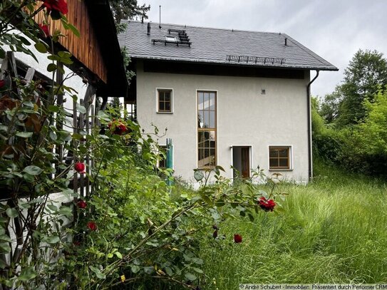 Bezugsfreies Einfamilienhaus, ruhig und grün