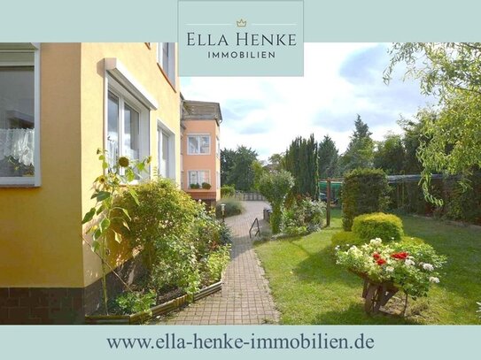 Gepflegte, schöne und helle Erdgeschoss-Wohnung mit Wintergarten + Gartennutzung.