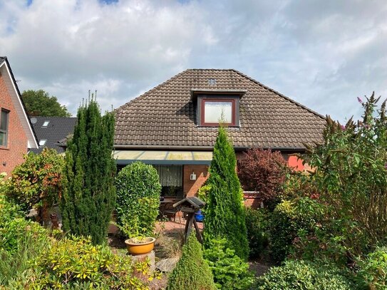 Schönes Einfamilienhaus mit Ausbaureserve am Stadtrand von Oldenburg