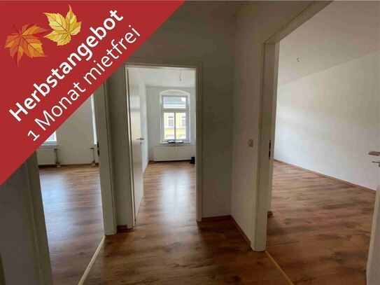 +++ 1 Monat mietfrei! Helle 3 Zimmer-Wohnung mit Balkon und Aufzug in Bernsdorf +++