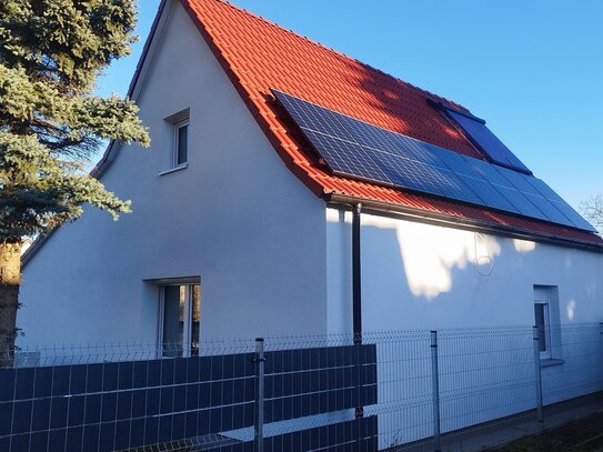 Weihnachtsangebot Ihr neues Zuhause Einfamilienhaus mit Wärmepumpe, PV- und Solaranlage in Pretzsch