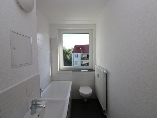 Neu sanierte Traumwohnung mit XXL-Balkon...Urlaubsfeeling pur!!!